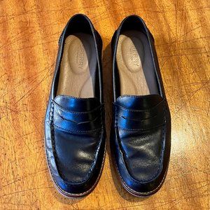 Sperry Women's Seaport Penny Leather Loafer 8.5